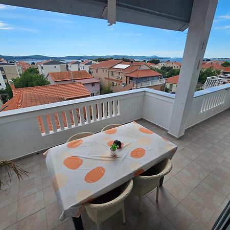 Apartment Zara บีโอกราดนาโมรู ภายนอก รูปภาพ